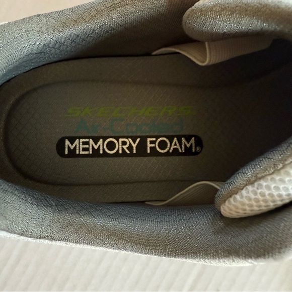 Skechers Gray Memory Foam Athletic Shoes Size 10.5 - Picture 4 of 8